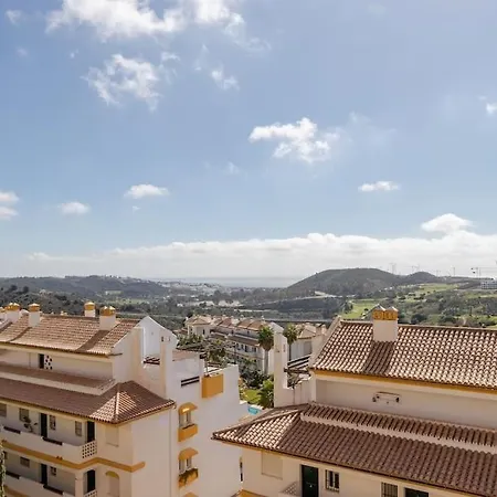 Apartment Fresh Apt At Calanova Golf & Great Views Rdr382